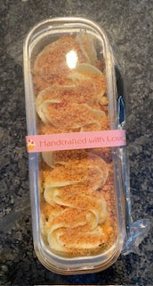 Mini Vanilla Cake with Vanilla Buttercream and Strawberry Crunch